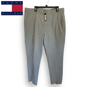 Tommy Hilfiger TH Flex Single Pleat Seersucker Chino Pants Bgrayish khaki
